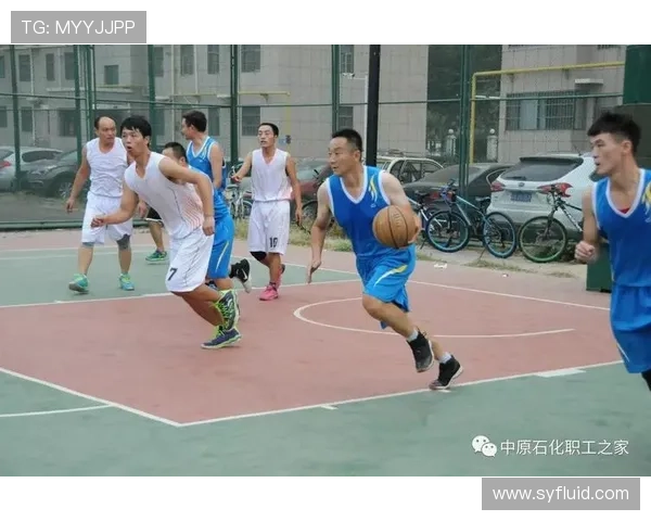 成都篮球队的节奏与战术分析聚焦球场魅力与团队协作